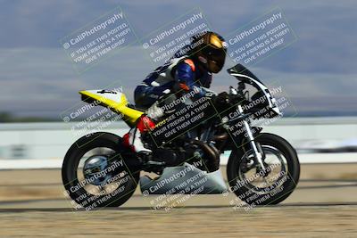 media/May-15-2022-SoCal Trackdays (Sun) [[33a09aef31]]/Back Straight Speed Shots (835am)/